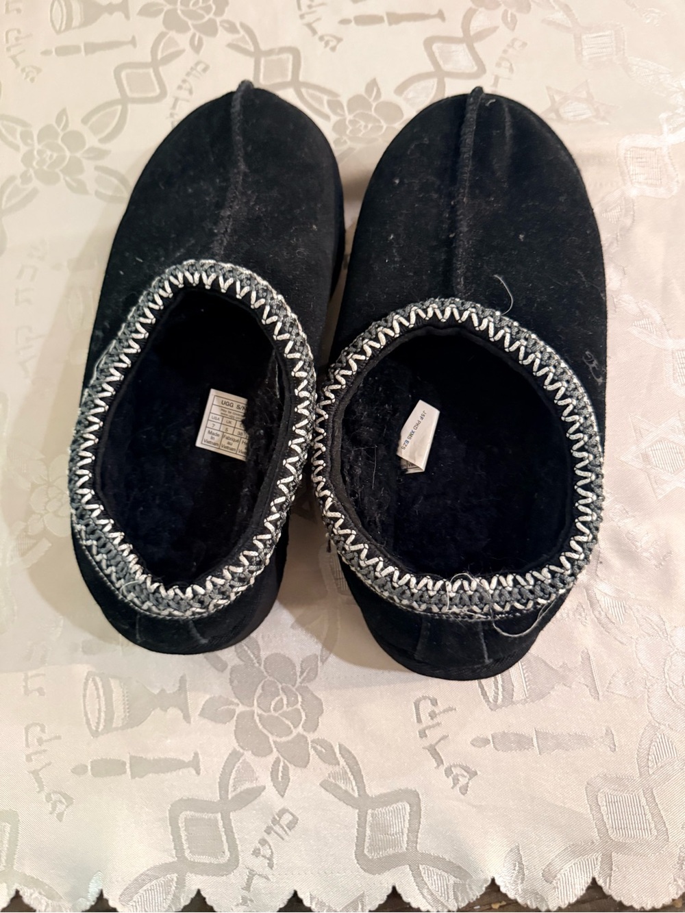 UGG Black Slip-On Moccasin Slippers with Silver Trim-Tasmania size7